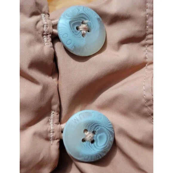 Columbia Women's Puffer Jacket in Peach with Faux Fur Hood - Picture 9 of 10